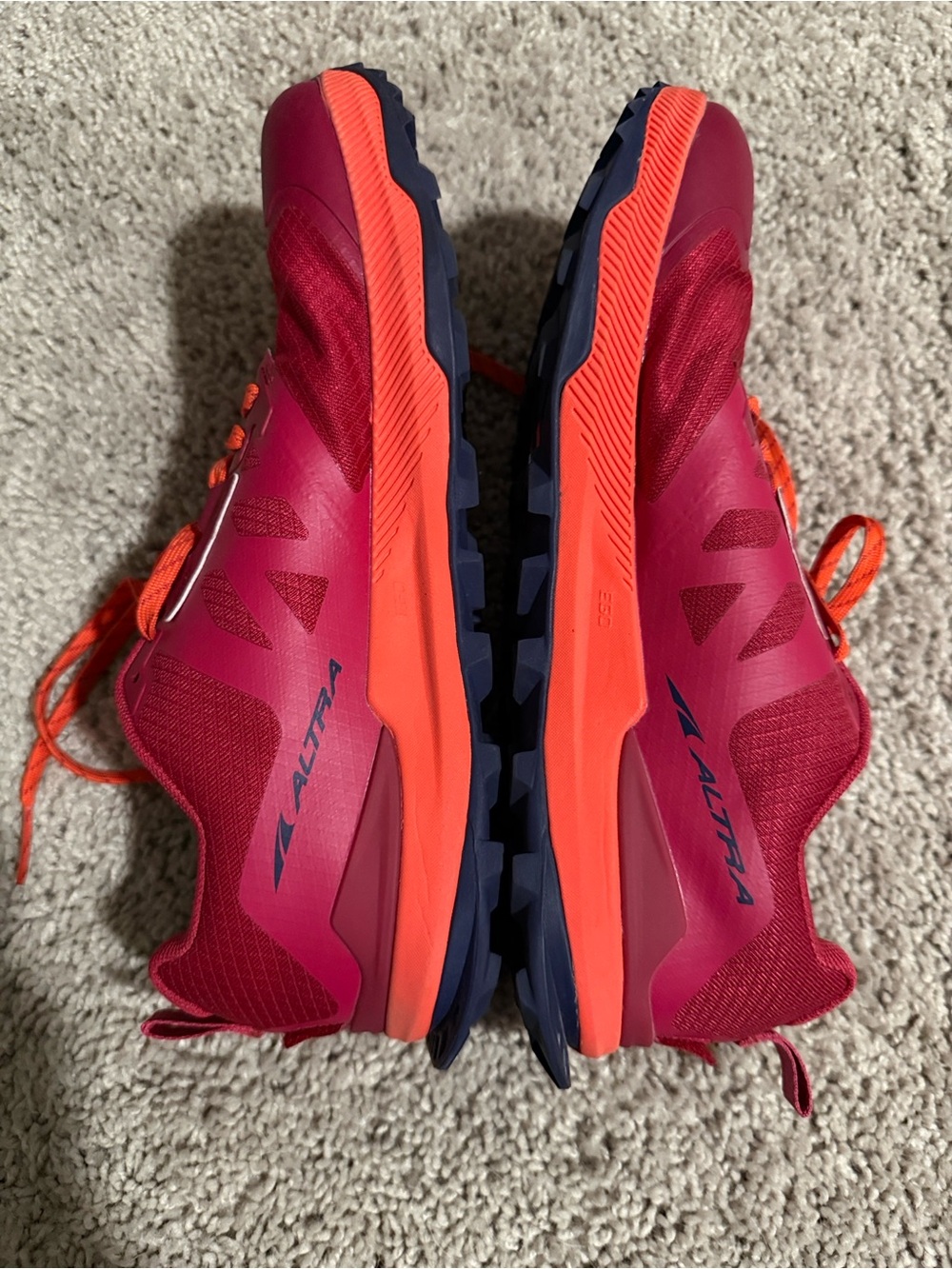 Altra Women’s Magenta Sneakers with Orange Laces - Picture 3 of 6